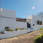 La Reineta Semesterbostad